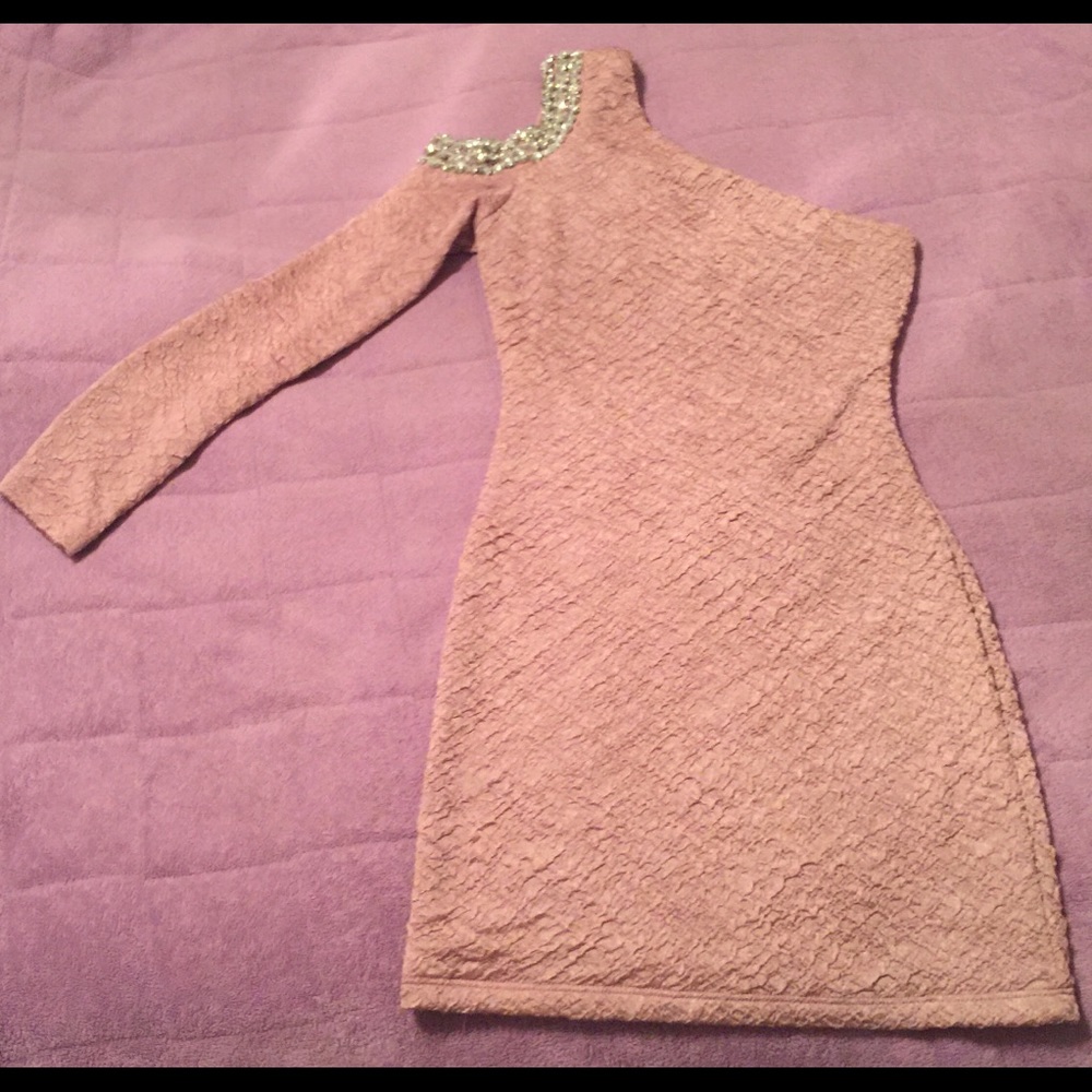 Light pink dress
